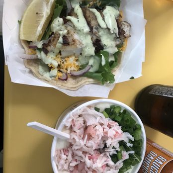 Splash Cafe - Classic grilled fish taco and clam chowder topped with seafood and green onion - American Near Me - Pismo Beach, California