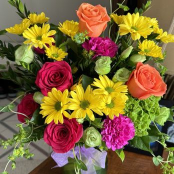 Forever Floral - Birthday bouquet - Florists Near Me - Coon Rapids, Minnesota Forever Floral - Birthday bouquet - Florists Near Me - Coon Rapids, Minnesota