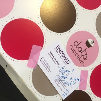 Dots Cupcakes - Cupcakes Near Me - Pasadena, California