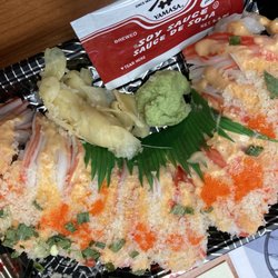 Sushi Zen - Spicy Tuna Sanda Special Roll !! Sooooo goood