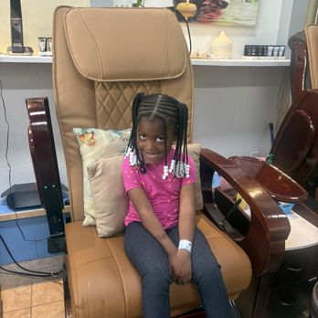 Natural Nails - Nail Salons Near Me - Oakland, California
