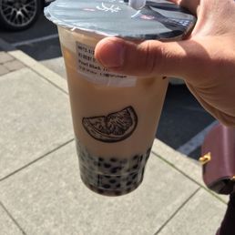 Pearl Black Tea Latte