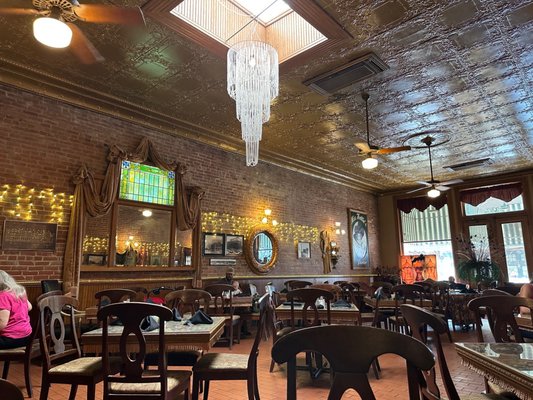 Miss Hattie's Restaurant by null