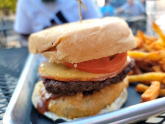 Graze Burgers by null