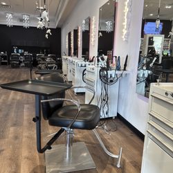 Changes Salon - Chairs