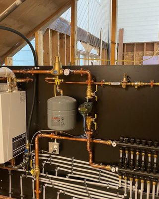 Comfort Mechanics Logo