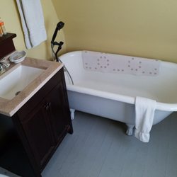 The Seafarer Inn - Bathroom