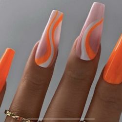 Lucky Nails