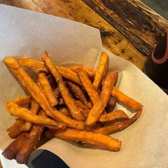 Finney's Crafthouse - Redlands - Sweet potato fries - New American Near Me - Redlands, California