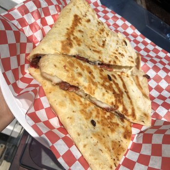 Tacos El Rorro - Adobada quesadilla - Food Trucks Near Me - Chula Vista, California Tacos El Rorro - Adobada quesadilla - Food Trucks Near Me - Chula Vista, California