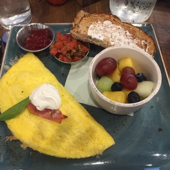 First Watch - Bacodo omelet - Cafes Near Me - Jacksonville, Florida