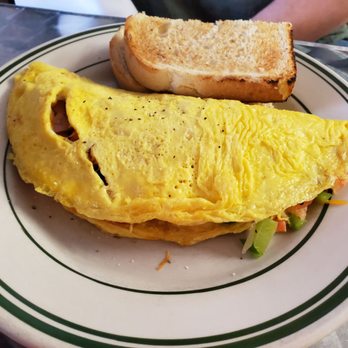 HangOverEasy - western omelet - Breakfast & Brunch Near Me - Cincinnati, Ohio