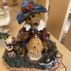 Sparrow's Nest Thrift Store 