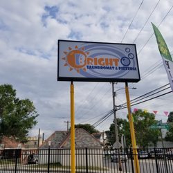 Bright Laundromat & Pizzeria