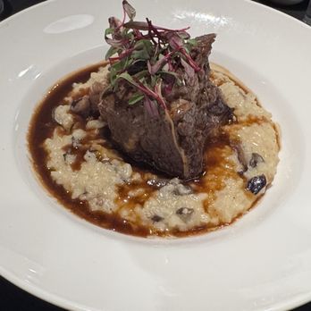 1609 Prime Cuts Cocktails - Braised Short Ribs and Mushroom Risotto - Seafood Near Me - Dumfries, Virginia