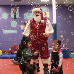 The Little Gym of Rockwall - Bubbles with Santa!