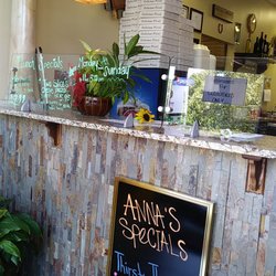 Anna's Pizza Pasta & Subs