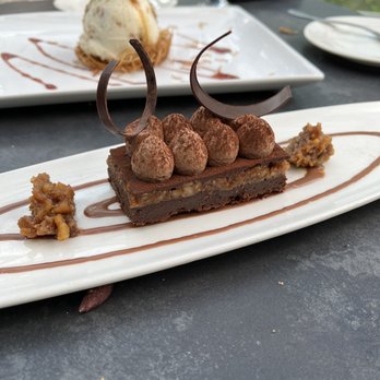 Avli on The Park - Flourless Chocolate Ice Cream - Greek Near Me - Chicago, Illinois