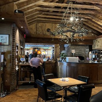 Bistro Roca - the interior of a restaurant - Bars Near Me - Blowing Rock, North Carolina