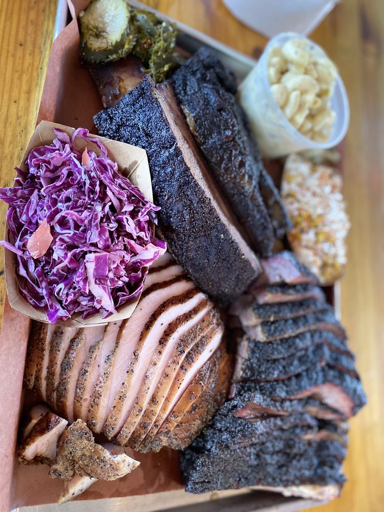2M Smokehouse BBQ
