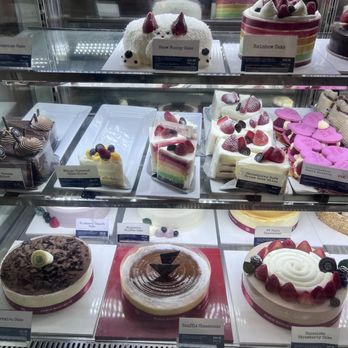 Paris Baguette - Coffee & Tea Near Me - Garden Grove, California
