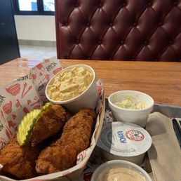 3 piece TENDER PLATE POTATO SALAD COOP SAUCE RANCH