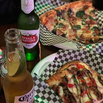 Graffiti pizza - Best pizza in Oakland - Pizza Near Me - Oakland, California