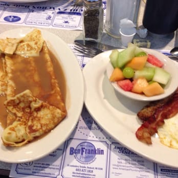Chez Vachon - Crepe breakfast with maple cream - Breakfast & Brunch Near Me - Manchester, New Hampshire Chez Vachon - Crepe breakfast with maple cream - Breakfast & Brunch Near Me - Manchester, New Hampshire