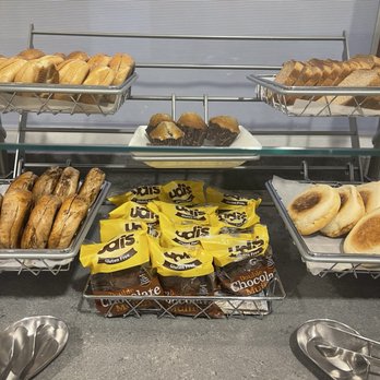 SpringHill Suites by Marriott Chicago Chinatown - Fresh Breads - Hotels Near Me - Chicago, Illinois