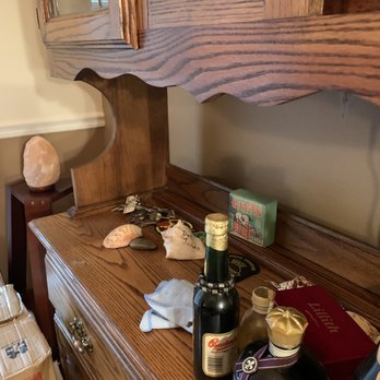 Stars and Stripes Movers - Missing China cabinet parts - Movers Near Me - Tampa, Florida Stars and Stripes Movers - Missing China cabinet parts - Movers Near Me - Tampa, Florida
