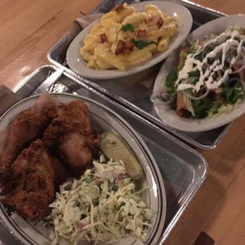 Lincoln Station - Mac N Cheese; Fried Chicken Plate w/Cole Slaw and Chicken Enchiladas. Loved the Mac N Cheese, but everything else was a disappointment. - Coffee & Tea Near Me - Brooklyn, New York Lincoln Station - Mac N Cheese; Fried Chicken Plate w/Cole Slaw and Chicken Enchiladas. Loved the Mac N Cheese, but everything else was a disappointment. - Coffee & Tea Near Me - Brooklyn, New York