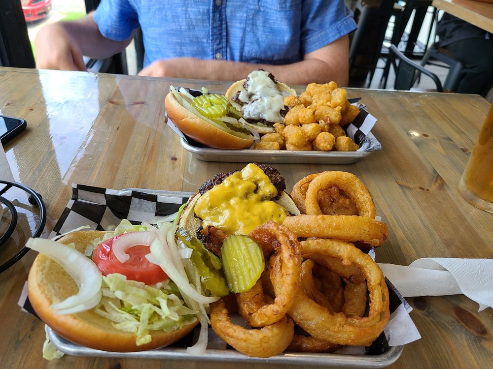 COW TIPPERS BURGER Updated September 2024 29 Photos & 36 Reviews