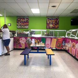 Frido Ice Cream Shop - Ice cream!!!