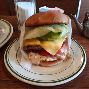 Pie 'n Burger - Burgers Near Me - Pasadena, California
