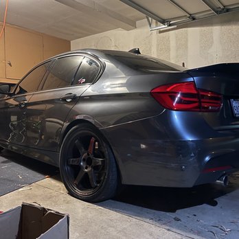 SSR Performance - Broken control arms, hub and other miscellaneous parts - Auto Customization Near Me - Irvine, California