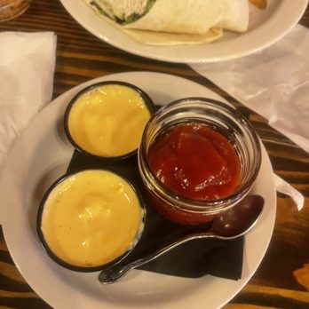 Gigglewaters - Beer cheese dip - and ketchup. Never touched the ketchup. The beer cheese is all that!! - American Near Me - Safety Harbor, Florida