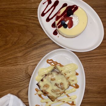 Oak House - White chocolate bread pudding and Cheesecake - New American Near Me - Birmingham, Alabama