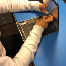 Gadget Fix St Pete - IPad Air 2 screen repair