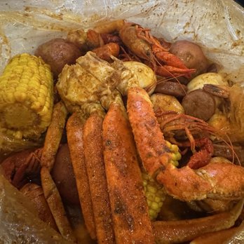 Mr & Mrs Crab - S4. Crab Fam Classic Combo - Seafood Near Me - Melbourne, Florida Mr & Mrs Crab - S4. Crab Fam Classic Combo - Seafood Near Me - Melbourne, Florida