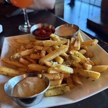 The Vintner's Tavern - Garlic Parmesan Fries - New American Near Me - Chino, California The Vintner's Tavern - Garlic Parmesan Fries - New American Near Me - Chino, California
