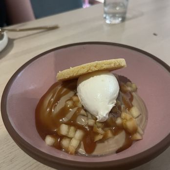 Dario - Caramel Apple budino-it's apple season and this is perfect for fall - Italian Near Me - Minneapolis, Minnesota
