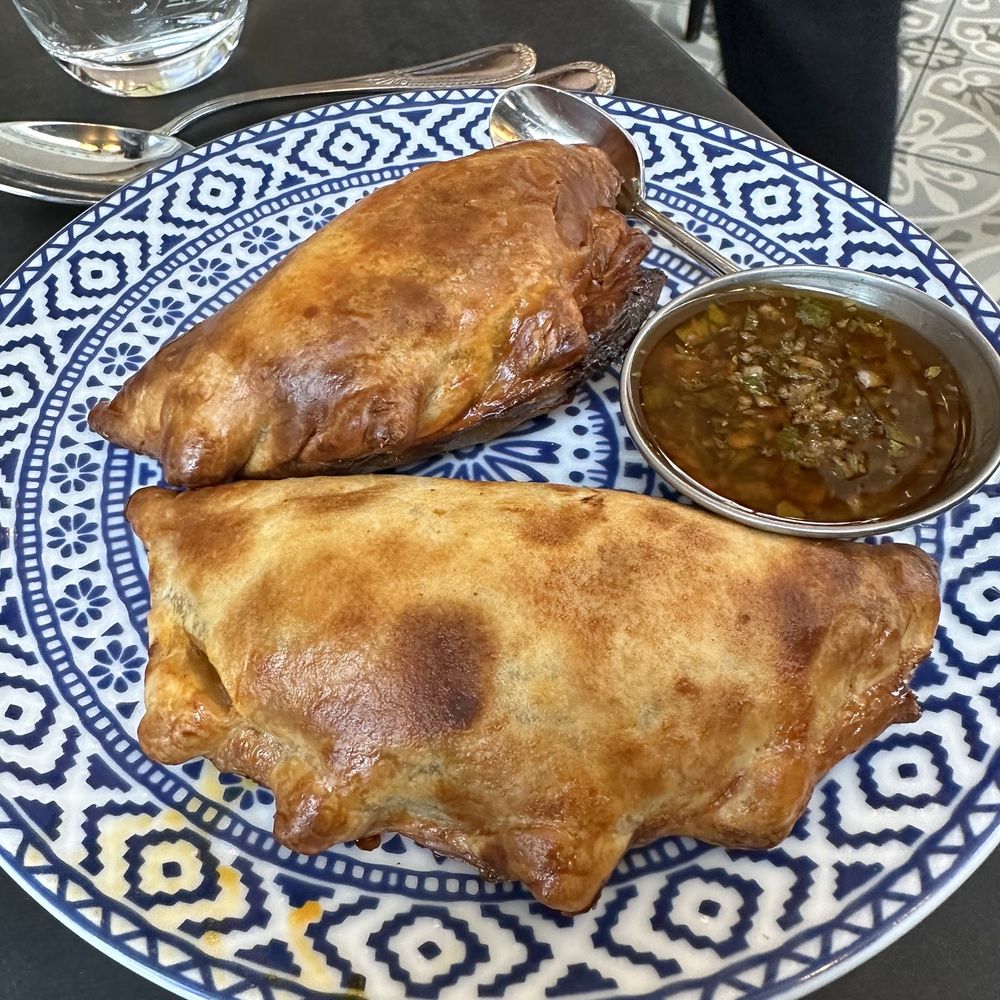 Leña Restaurante - Empanadas - Latin American Near Me - Toronto, Ontario Leña Restaurante - Empanadas - Latin American Near Me - Toronto, Ontario
