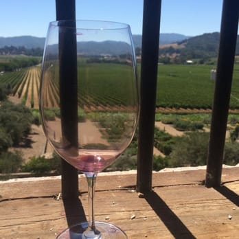 Regusci Winery - Wine Tasting Room Near Me - Napa, California Regusci Winery - Wine Tasting Room Near Me - Napa, California