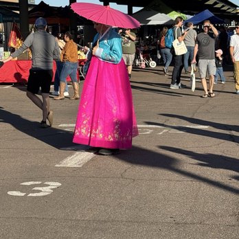 Mesa Community College - Traditional dress - Colleges & Universities Near Me - Mesa, Arizona
