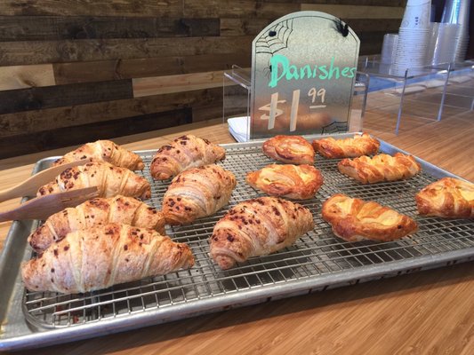 Maui Bread Company by null