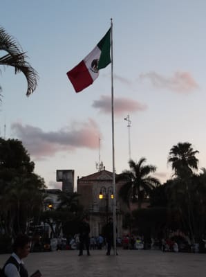 Plaza Grande by null