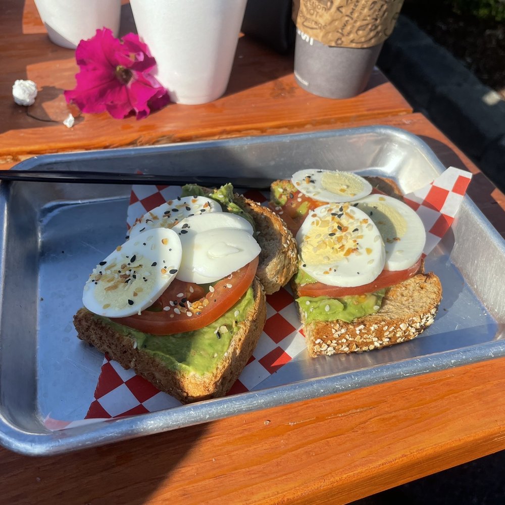 Rivers Edge Cafe - Cafes Near Me - Sumner, Washington