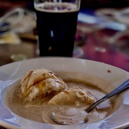 Never has a porter and an ice cream deserved each other more Never has a porter and an ice cream deserved each other more