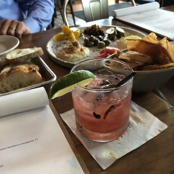 Moona - Mediterranean Near Me - Cambridge, Massachusetts