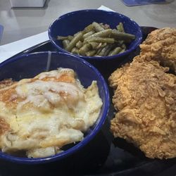 Boulevard Billiards - Fried Chicken tonight